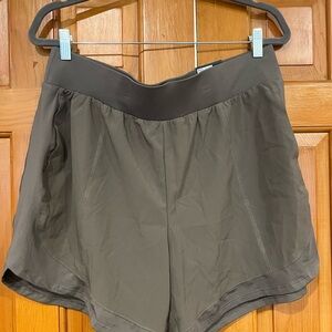 NWT Tek Gear Women's Dark Green Athletic Shorts sz XL